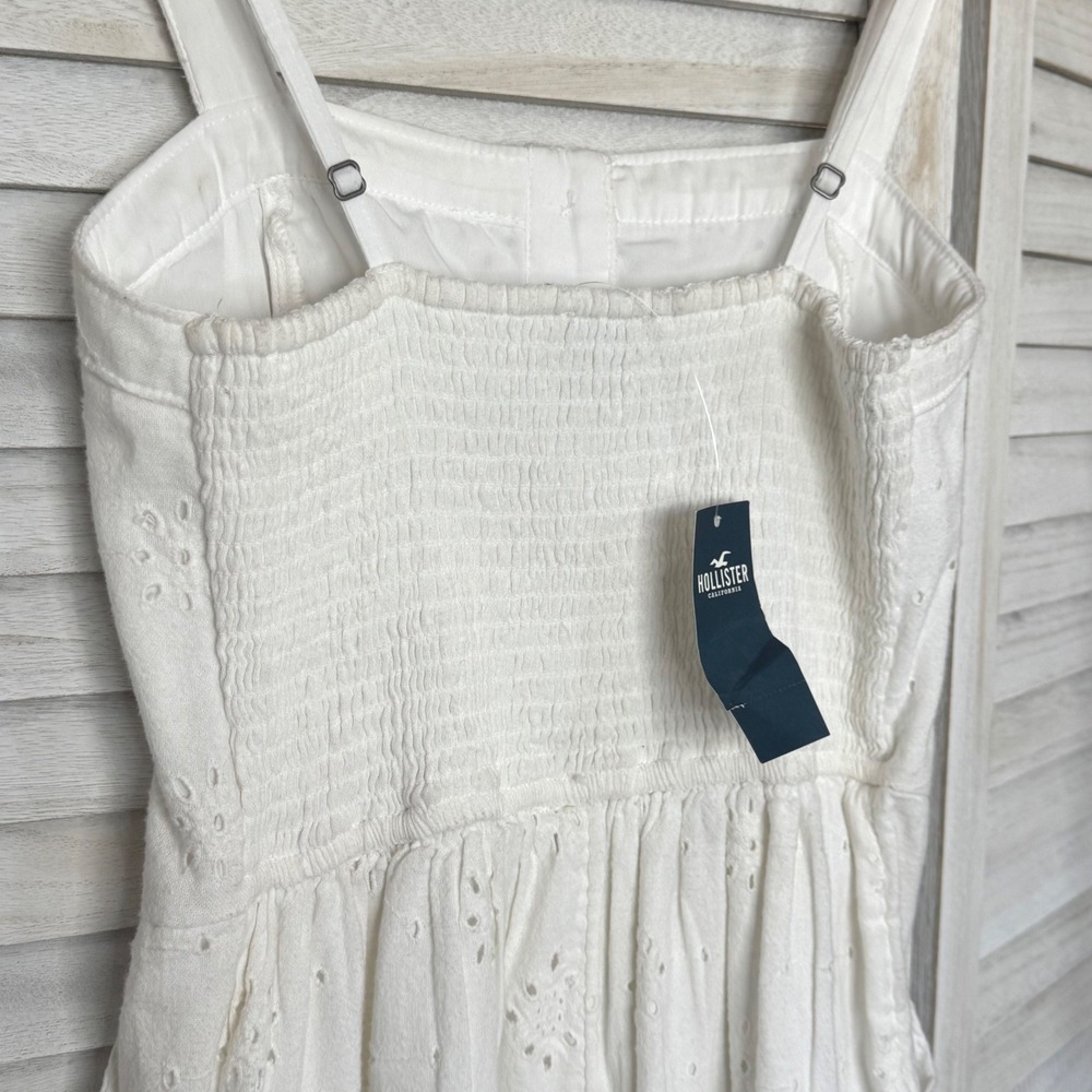 Hollister White Eyelet Button Front Romper Smocked Back Girly Jumpsuit NWT Sz S - Picture 5 of 13